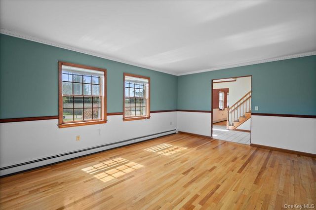 13 Hart Drive, Poughkeepsie, NY 12603