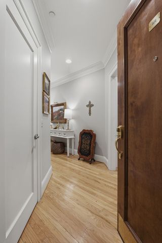4000 West End Ave Apt 101, Nashville, TN 37205
