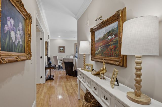 4000 West End Ave Apt 101, Nashville, TN 37205