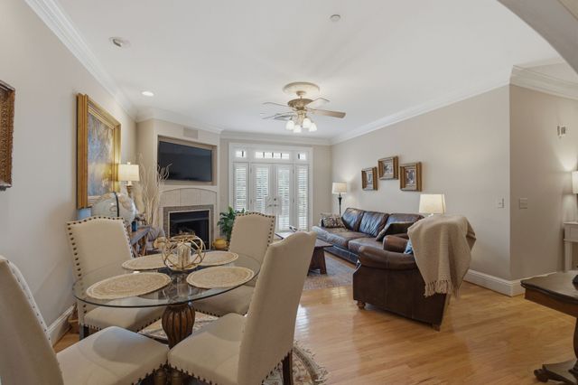 4000 West End Ave Apt 101, Nashville, TN 37205
