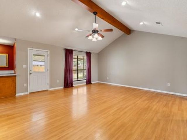 6 Valhalla Drive, Bay City, TX 77414