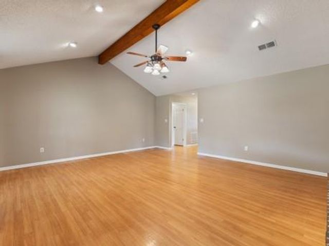 6 Valhalla Drive, Bay City, TX 77414