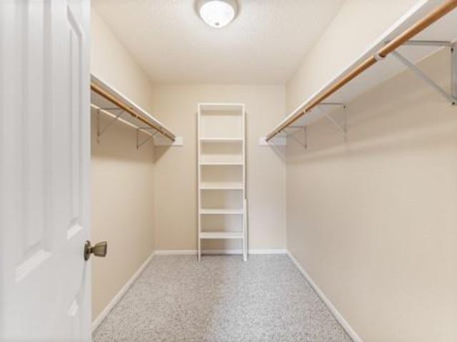 6 Valhalla Drive, Bay City, TX 77414