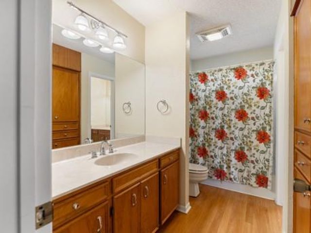 6 Valhalla Drive, Bay City, TX 77414