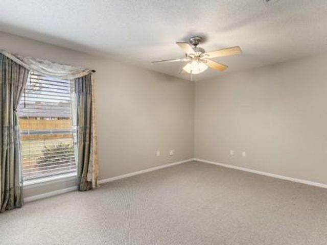 6 Valhalla Drive, Bay City, TX 77414