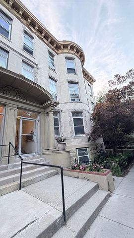 40 Winchester St 8, Brookline, MA 02446