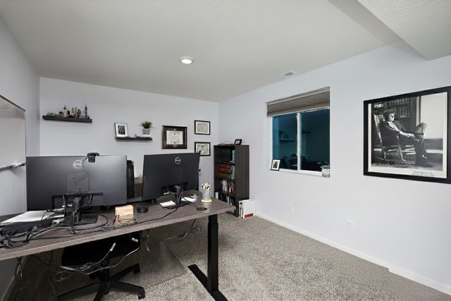 5438 S Prairie View Drive, West Des Moines, IA 50266