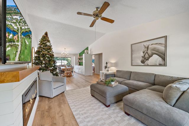 16766 123rd Terrace N, Jupiter, FL 33478