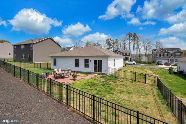 16032 GRANT CT, Bowling Green, VA 22427