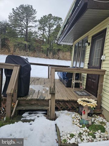 10 CEDAR AVE, Manahawkin, NJ 08050