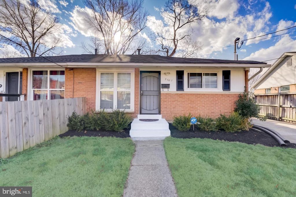 2707 BELLBROOK ST, Temple Hills, MD 20748