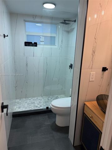 2624 NE 30th Pl 101B, Fort Lauderdale, FL 33306