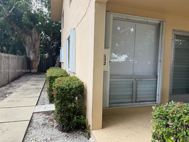 2624 NE 30th Pl 101B, Fort Lauderdale, FL 33306