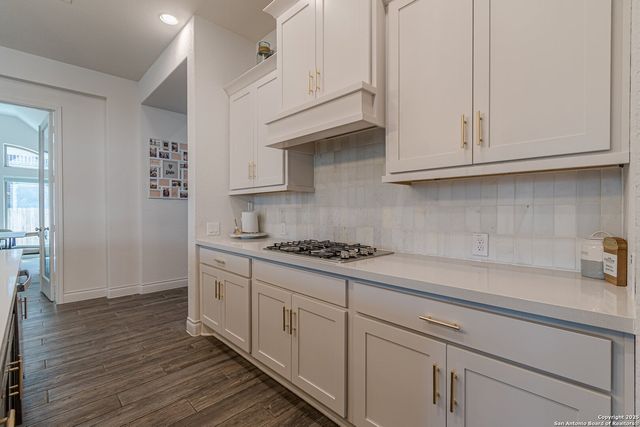 1470 Pitcher, San Antonio, TX 78253