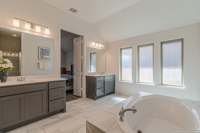 1470 Pitcher, San Antonio, TX 78253