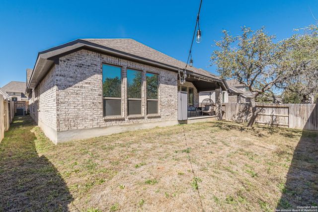 1470 Pitcher, San Antonio, TX 78253
