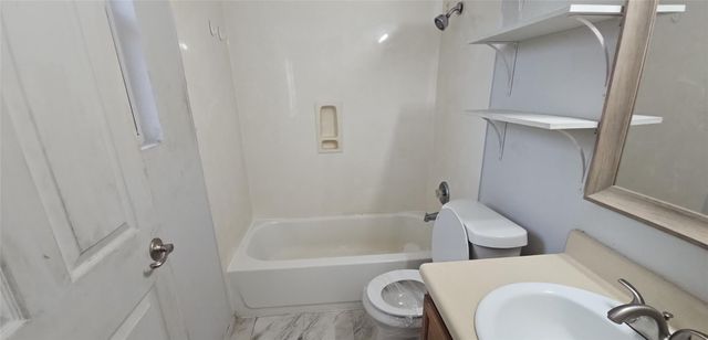 12709 Sky Harbor Drive, Del Valle, TX 78617