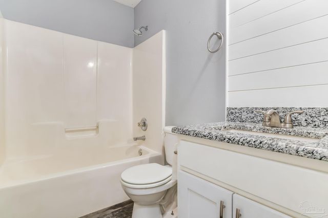 4727 Lemoyne Vista, Milton, FL 32570