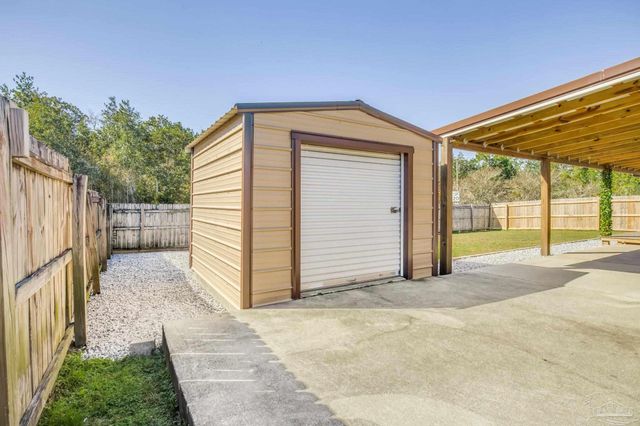 4727 Lemoyne Vista, Milton, FL 32570