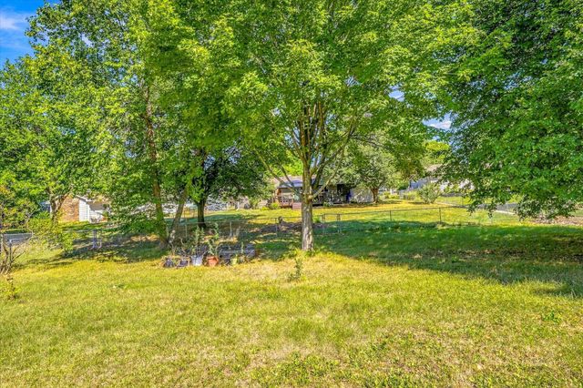 1721 Deerwood Drive, Eagan, MN 55122