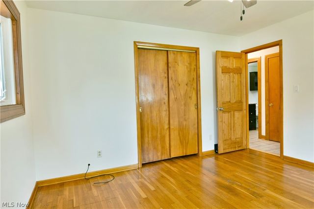 1393 Sunnyfield Avenue NW, Warren, OH 44481