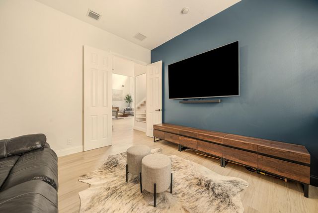 10317 Oak Meadow Lane, Lake Worth, FL 33449