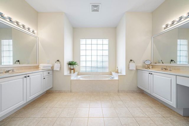 10317 Oak Meadow Lane, Lake Worth, FL 33449