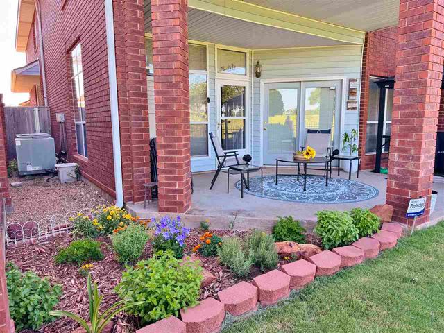 509 NW Fairway Villa PL Unit 3, Lawton, OK 73505