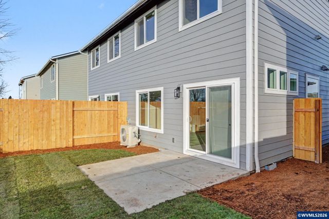 2598 Promise Wy, Lebanon, OR 97355