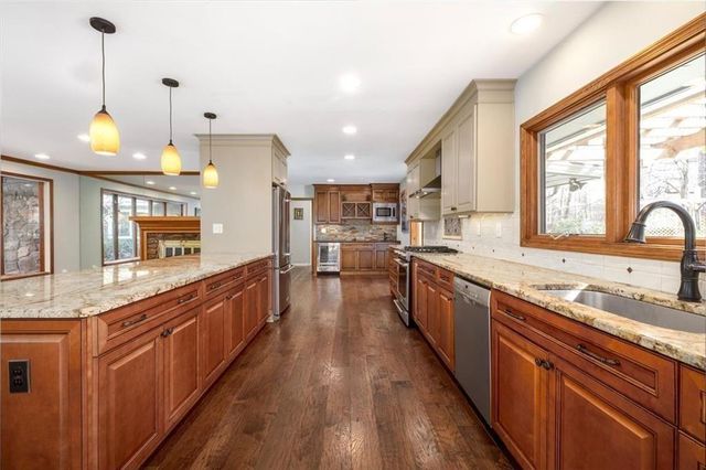 2393 Flintlock Drive, Smoke Rise, GA 30087