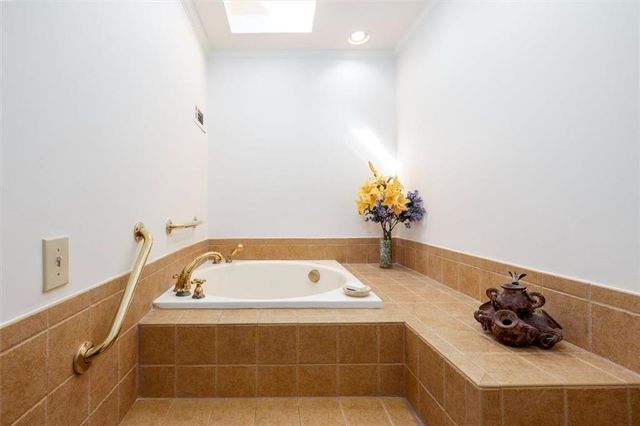 2393 Flintlock Drive, Smoke Rise, GA 30087