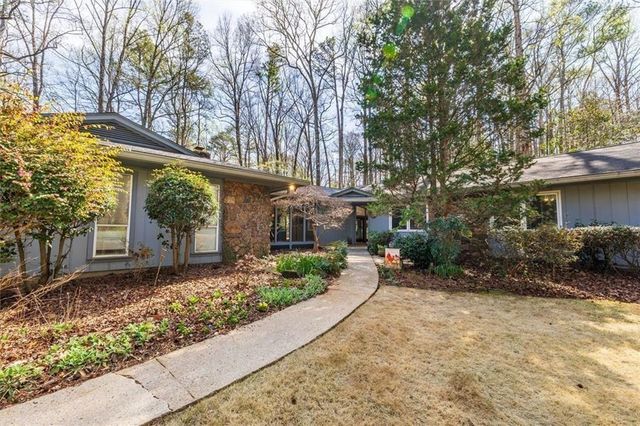 2393 Flintlock Drive, Smoke Rise, GA 30087