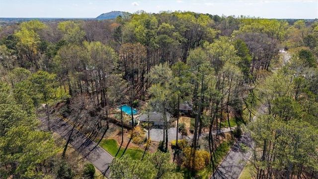 2393 Flintlock Drive, Smoke Rise, GA 30087