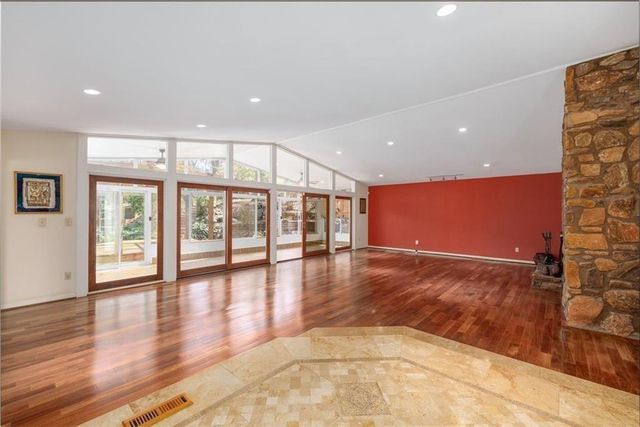 2393 Flintlock Drive, Smoke Rise, GA 30087