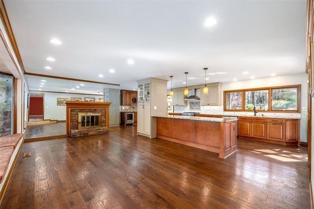 2393 Flintlock Drive, Smoke Rise, GA 30087