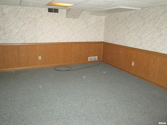 4922 N ENDRES Avenue, Peoria, IL 61614