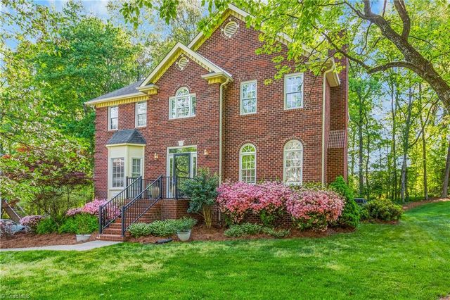 7088 Orchard Path Drive, Clemmons, NC 27012