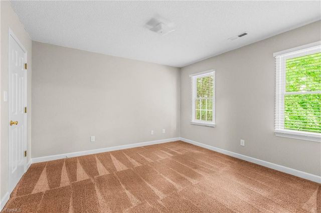 7088 Orchard Path Drive, Clemmons, NC 27012