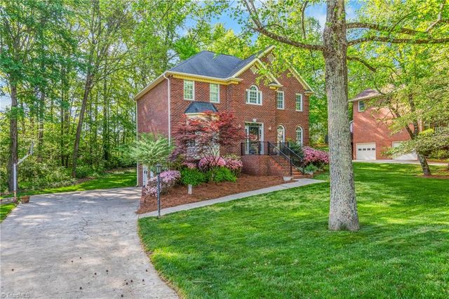7088 Orchard Path Drive, Clemmons, NC 27012