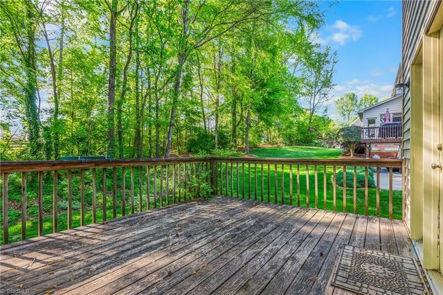 7088 Orchard Path Drive, Clemmons, NC 27012