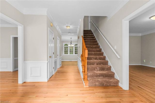 7088 Orchard Path Drive, Clemmons, NC 27012