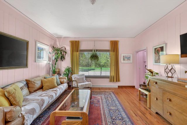 925 Lincoln AVENUE, Milwaukee, WI 53207