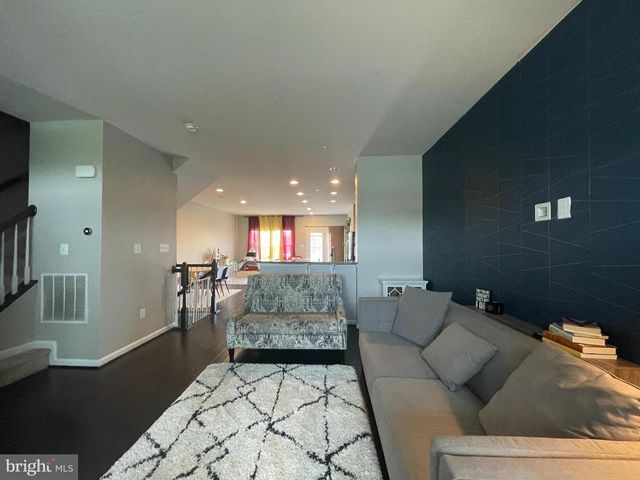 22421 SWEETSPIRE DR, Clarksburg, MD 20871