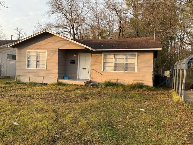 2210 Utica Street, Beaumont, TX 77703