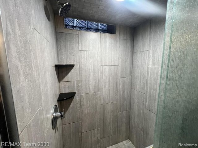 29069 Grandon Street, Livonia, MI 48150