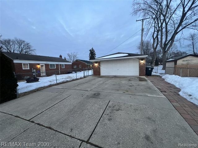 29069 Grandon Street, Livonia, MI 48150