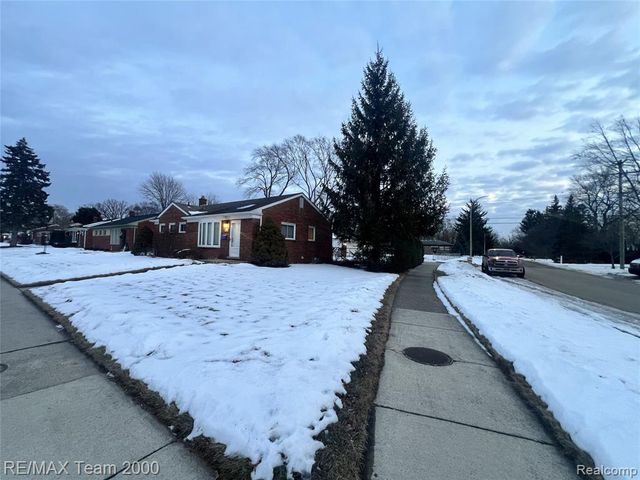 29069 Grandon Street, Livonia, MI 48150
