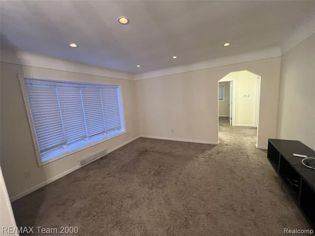 29069 Grandon Street, Livonia, MI 48150