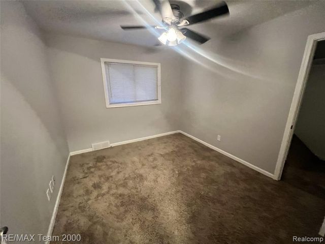 29069 Grandon Street, Livonia, MI 48150