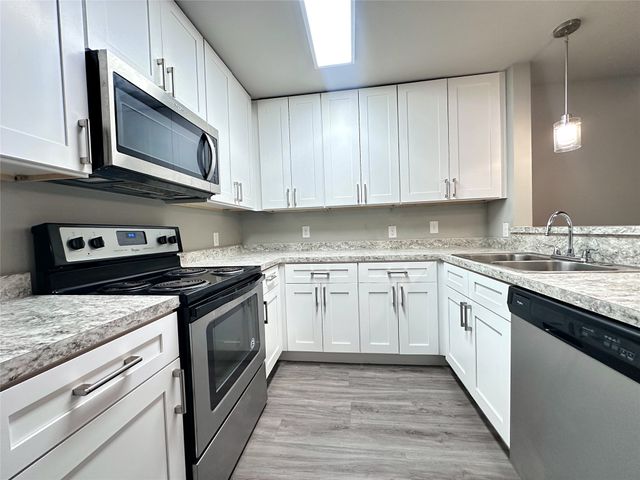 6108 Abrams Road 512, Dallas, TX 75231